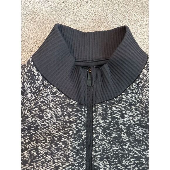 NEW Lululemon Rest Less 1/2 Zip Black / White, $110 Sz 4 A54 - Picture 5 of 11